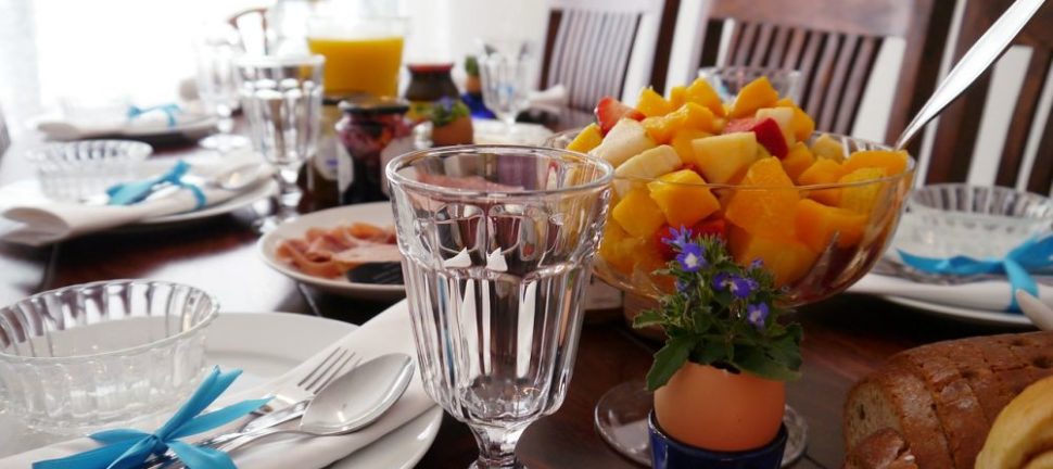 Brunch i Aalborg er en populær spiseoplevelse, der tiltrækker både lokale og tilrejsende