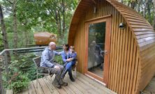 Oplev Naturen med Luksus: En Guide til Glamping